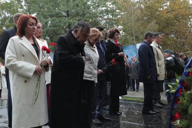 Традиция памяти: делегация МПА СНГ почтила героев войны в Дагестане