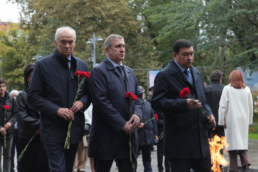 Традиция памяти: делегация МПА СНГ почтила героев войны в Дагестане