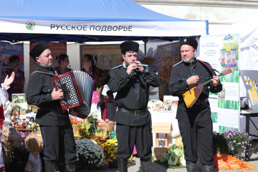 Около 1000 человек приняли участие в Горном форуме. 3 октября 2025