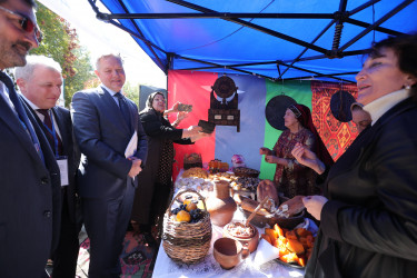 Около 1000 человек приняли участие в Горном форуме. 3 октября 2025