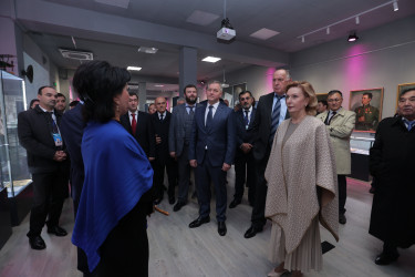 Около 1000 человек приняли участие в Горном форуме. 3 октября 2025