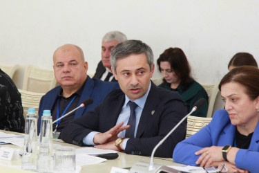 Около 1000 человек приняли участие в Горном форуме. 3 октября 2025