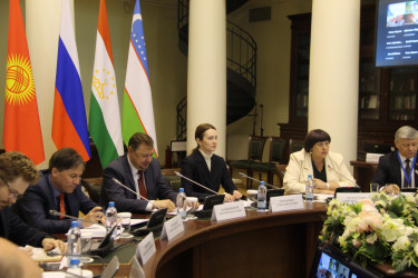 В Таврическом дворце обсудили электоральные процессы стран СНГ и Латинской Америки