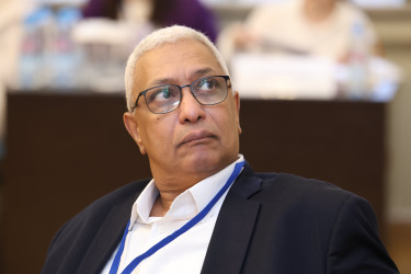 Выпускники российских вузов, редкая лексика, театры и кино: в Таврическом дворце проходит конференция по русскому языку