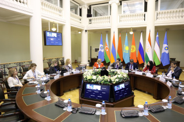 Конференция по русскому языку объединила ключевых переводчиков, юристов и дипломатов стран Содружества