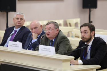 Конференция по русскому языку объединила ключевых переводчиков, юристов и дипломатов стран Содружества