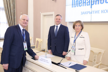 Более 700 человек приняли участие в конференции, посвященной русскому языку как основе диалога на пространстве СНГ 