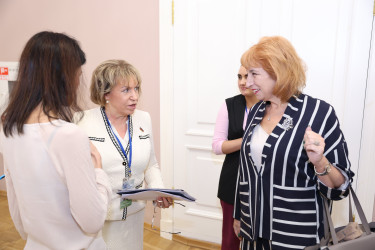 Поддержка и развитие русского языка в странах СНГ: от образования и права до культуры и искусственного интеллекта