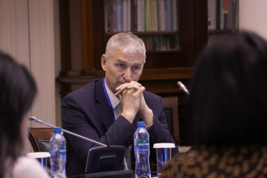 Научный суверенитет, инновации в профобразовании и новые смыслы в обучении для креативной экономики обсудили в Таврическом дворце