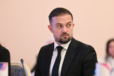 Круглый стол 