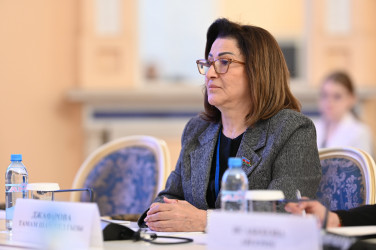 Круглый стол 