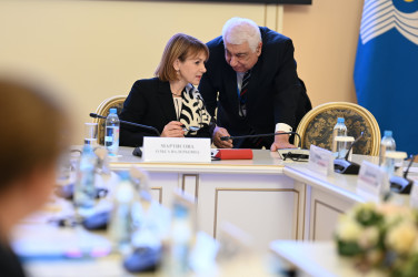 Круглый стол 