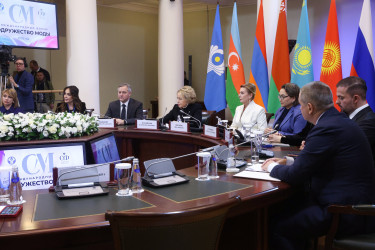 Встреча Валентины Матвиенко с участниками форума СМ-2025. 20 ноября 2025