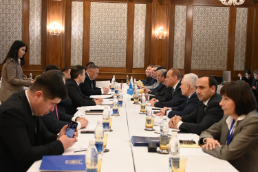 28 ноября_встреча международных наблюдателей от МПА СНГ с руководством Генеральной прокуратуры Кыргызстана 