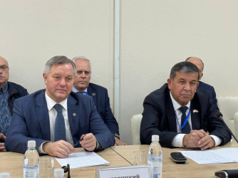 Наблюдатели от МПА СНГ обсудили особенности парламентских выборов с руководством Конституционного суда Кыргызстана