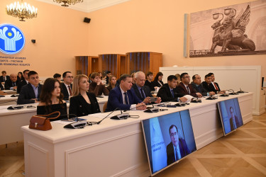 Приоритет прав и свобод человека: в Таврическом дворце рассказали об обновленной Конституции Узбекистана 