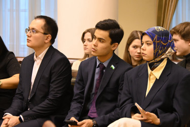 Студенты провели дебаты о роли искусственного интеллекта в политической жизни и электоральном процессе