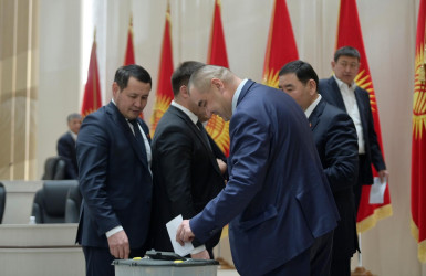 Марлен Маматалиев избран Председателем Жогорку Кенеша Кыргызской Республики