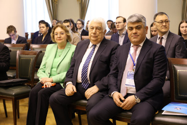 Поиску оптимальной модели наблюдения посвятили круглый стол в Таврическом дворце