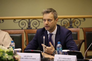 Поиску оптимальной модели наблюдения посвятили круглый стол в Таврическом дворце