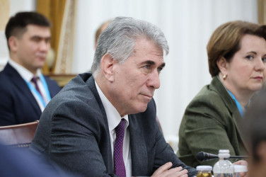 13 марта_Встреча международных наблюдателей от МПА СНГ с Председателем Сената Республики Казахстан Мауленом Ашимбаевым.