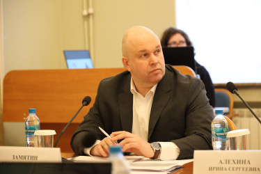 Подготовлен проект словаря терминов законотворчества в сфере госстроительства и местного самоуправления 