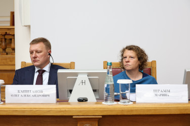 В Таврическом дворце открылась конференция, посвященная перспективам общего миграционного пространства СНГ