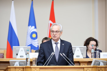 В Таврическом дворце открылась конференция, посвященная перспективам общего миграционного пространства СНГ