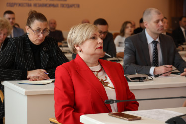 Модельные документы МПА СНГ обсудили участники Международного Форума Труда