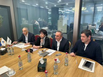 Парламентарии стран Содружества посетили агропредприятие и лабораторию в Армении