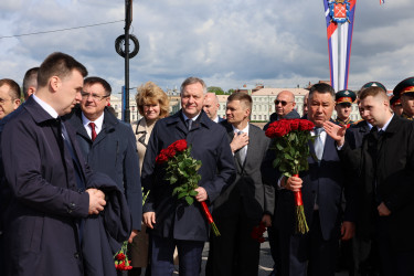 Санкт-Петербургу исполнилось 323 года