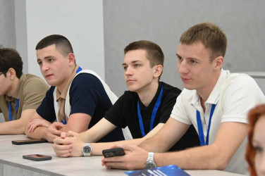 В Саратове продолжаются мероприятия Международной молодежной электоральной школы