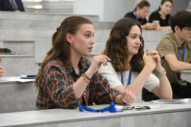 В Саратове продолжаются мероприятия Международной молодежной электоральной школы