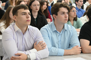 Более 100 человек приняли участие в работе международной молодежной электоральной школы 