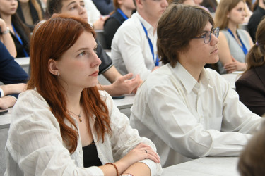Более 100 человек приняли участие в работе международной молодежной электоральной школы 