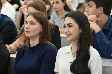 Более 100 человек приняли участие в работе международной молодежной электоральной школы 