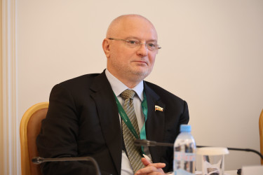  Парламентарии и юристы стран Содружества обсудили новые подходы к созданию модельных законов