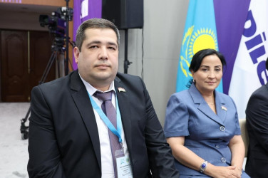 В Астахане проходят встречи наблюдателей от МПА СНГ с участниками парламентских выборов