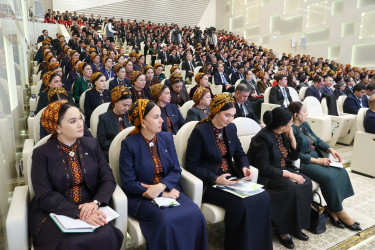 В Авазе обсуждают согласованные подходы стран СНГ к развитию здравоохранения