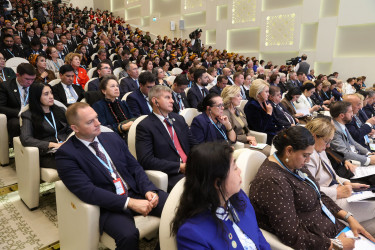 В Авазе обсуждают согласованные подходы стран СНГ к развитию здравоохранения