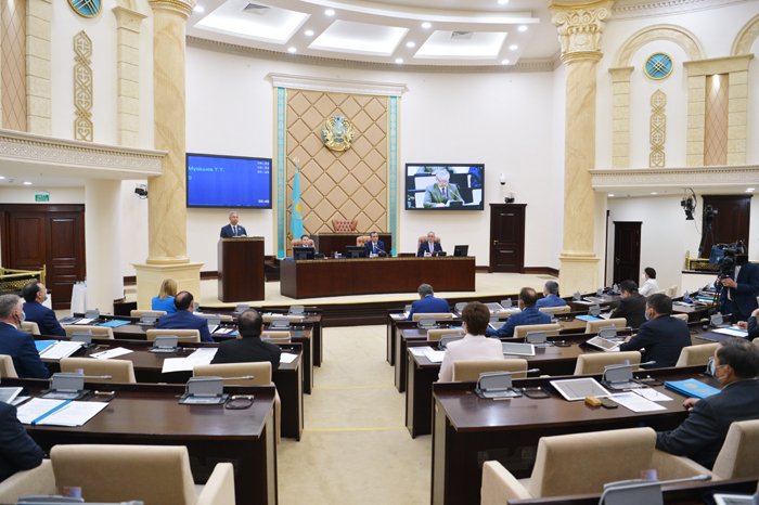 Сенаторы Республики Казахстан приняли поправки по вопросам парламентской оппозиции