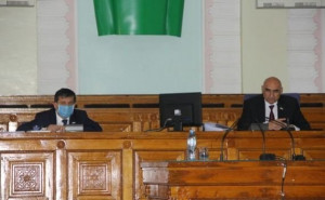 Нижняя палата парламента Таджикистана одобрила введение наказания за распространение инфекций 
