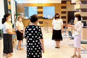 Сенаторы Республики Узбекистан ознакомились с условиями труда женщин на предприятиях
