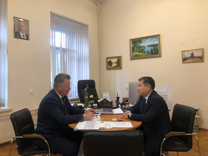 Plenipotentiary Representative of Jogorku Kenesh of Kyrgyz Republic Met with Authorities of St. Petersburg State Academy of Veterinary Medicine