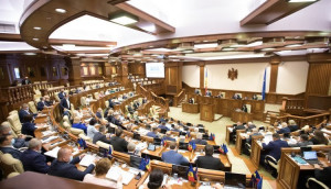 Moldovan MPs Held First Plenary Meeting of Autumn-Winter Session 