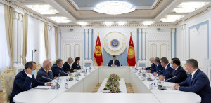 Наблюдатели от МПА СНГ встретились с Президентом Кыргызской Республики Сооронбаем Жээнбековым 