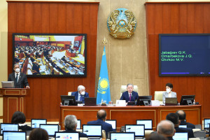 Казахстанские депутаты одобрили в первом чтении поправки по вопросам регулирования заемного труда