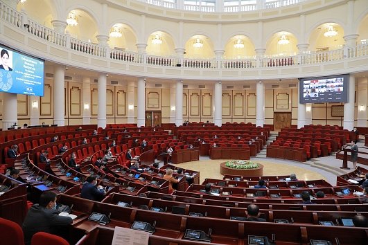 Законодательная палата Олий Мажлиса Республики Узбекистан приняла во втором чтении законопроект о геномной регистрации граждан