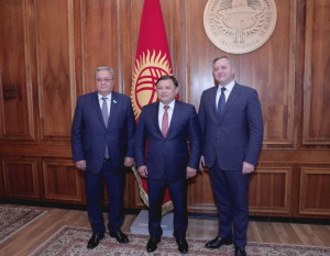 IPA CIS International Observers Met With Speaker of Kyrgyz Parliament Dastanbek Dzumabekov