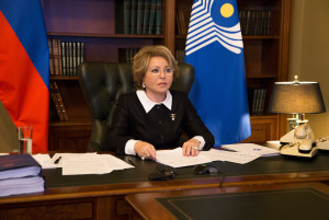 Заседание Совета МПА СНГ. Государства СНГ получат вакцину от коронавируса одними из первых, заверила Матвиенко. Сюжет телеканала «ВМЕСТЕ-РФ», 27.11.2020